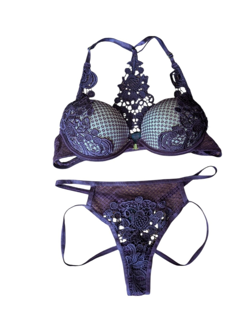 Frederick's of Hollywood Sexy Purple Lace Push-Up Bra & Thong Set Sz L